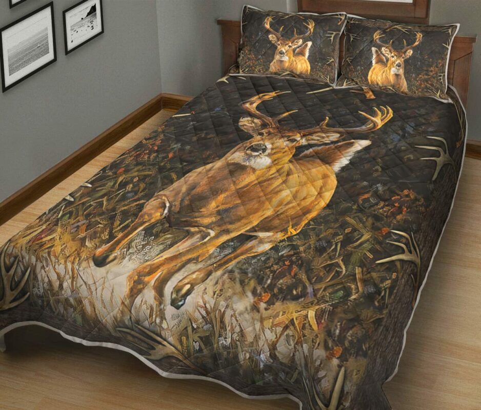 Deer Hunting Camo Quilt Bed Set